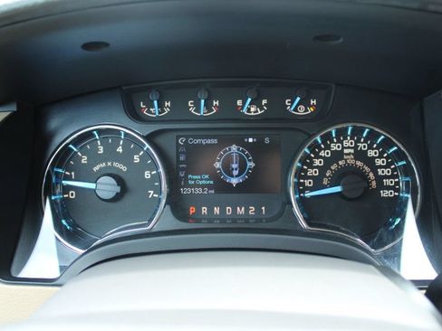 Used 2014 Ford F150 XLT w/ Equipment Group 302A Luxury RWD image 13