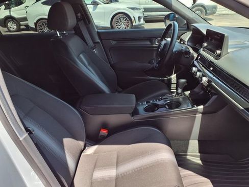 Used 2025 Honda Civic Sport image 25