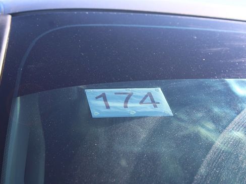 Used 2011 Chevrolet Silverado 2500 LT w/ Interior Plus Package image 10