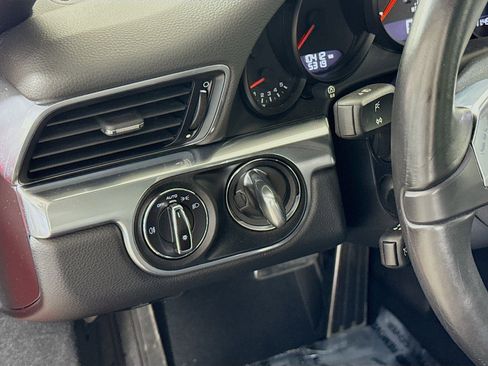 Certified 2015 Porsche 911 Carrera image 14