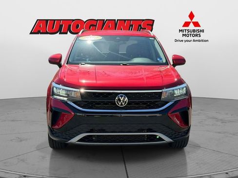 Used 2022 Volkswagen Taos SE w/ IQ.Drive SE Package image 6