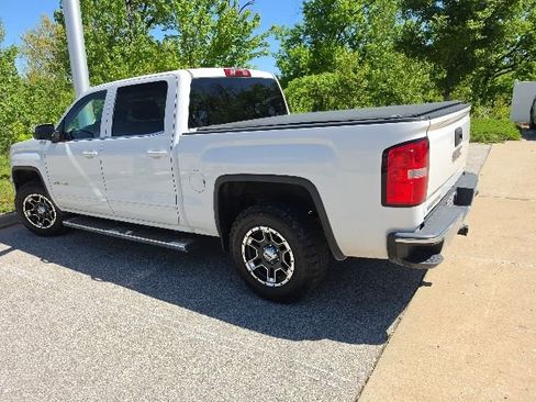 Used 2014 GMC Sierra 1500 SLE w/ SLE Value Package AWD/4WD image 2