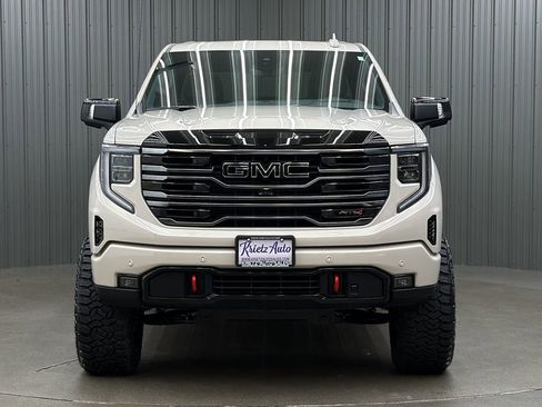Used 2026 GMC Sierra 1500 AT4 w/ AT4 Premium Package AWD/4WD image 8