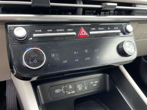 Used 2025 Hyundai Tucson SEL AWD/4WD image 25
