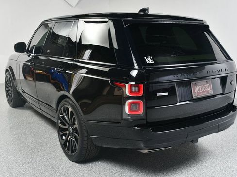 Used 2018 Land Rover Range Rover Supercharged image 9