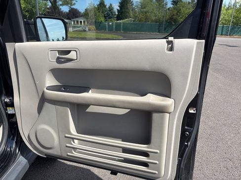 Used 2011 Honda Element EX image 24