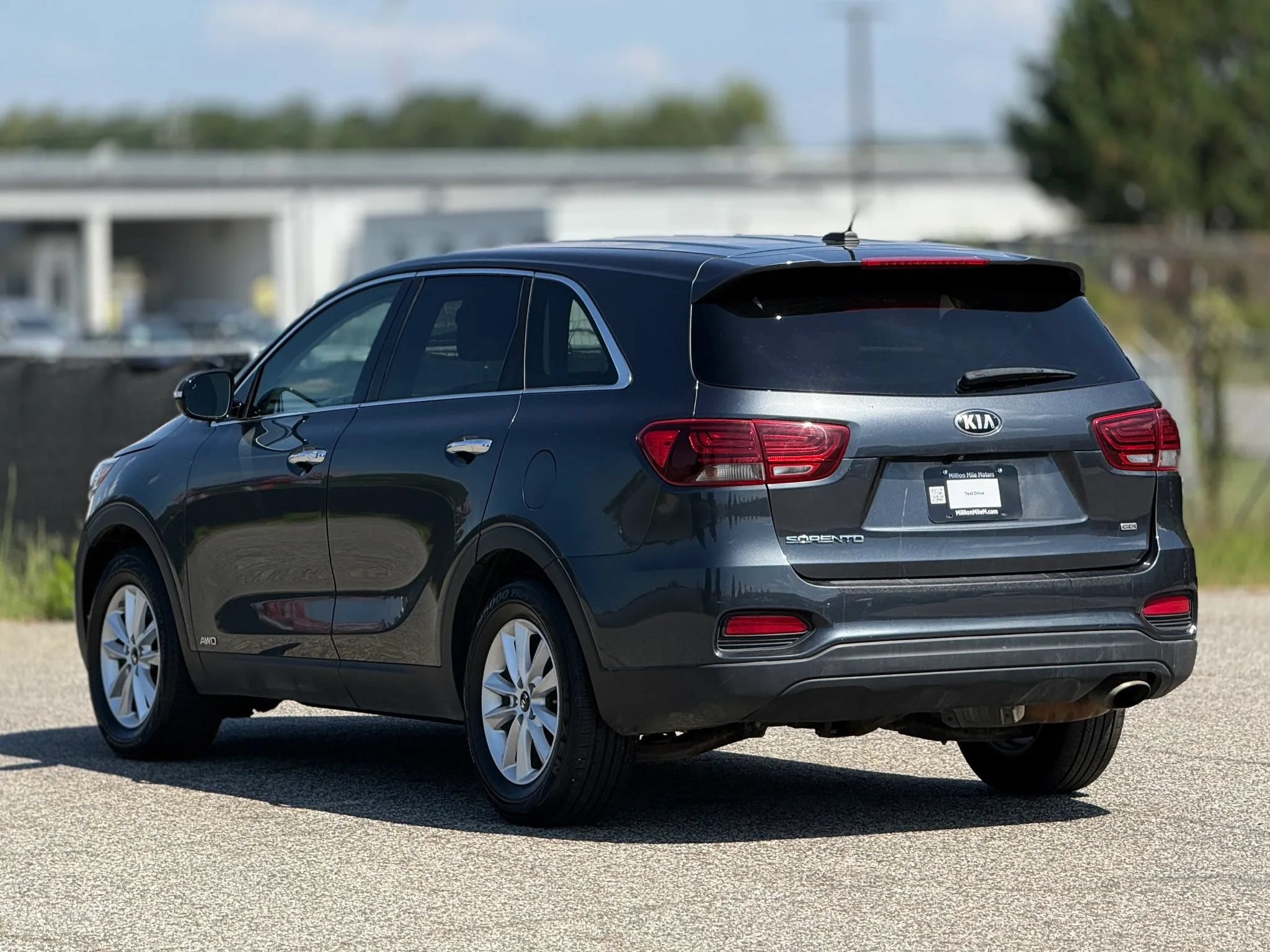 Used 2020 Kia Sorento LX AWD/4WD image 10