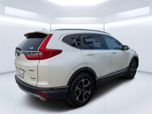 Used 2017 Honda CR-V Touring image 4