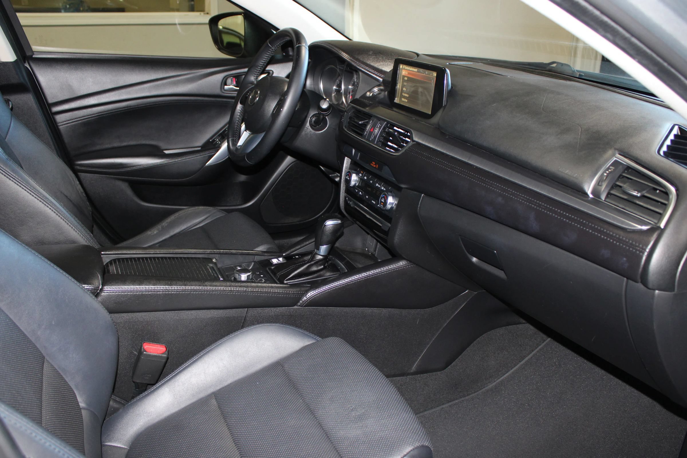 Used 2016 MAZDA MAZDA6 Touring FWD image 29