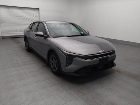 Used 2025 Kia K4 FWD image 14