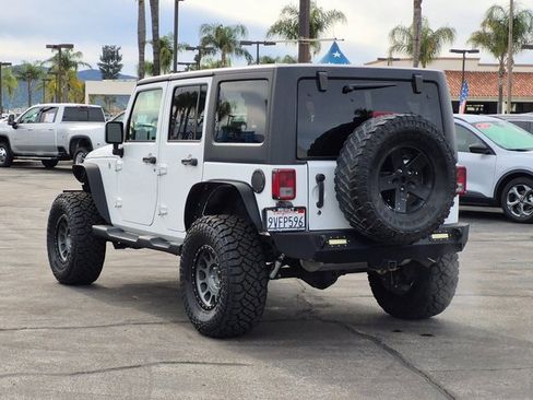 Used 2018 Jeep Wrangler Unlimited Sport S image 8