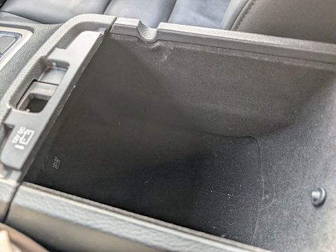 Used 2019 Jeep Grand Cherokee Limited image 32