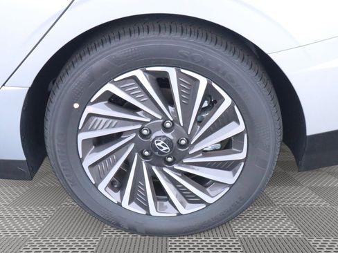 New 2026 Hyundai Sonata SEL FWD image 5