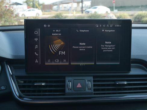 Used 2023 Audi Q5 2.0T Premium w/ Convenience Package image 26