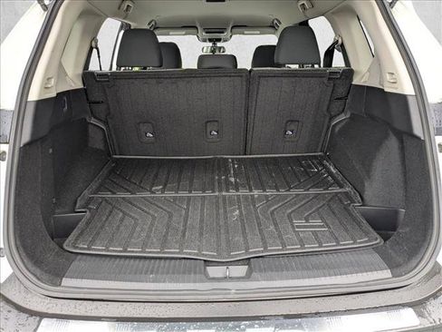 Used 2022 Nissan Rogue SV FWD image 6