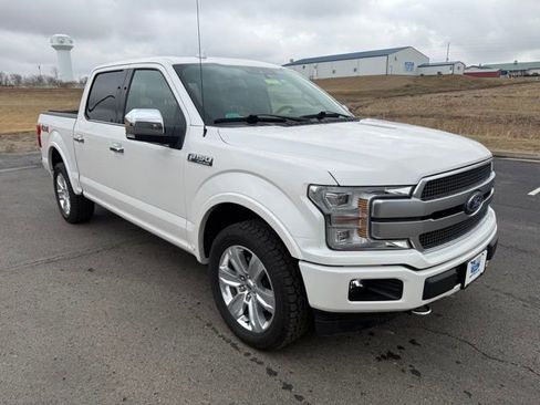 Used 2019 Ford F150 Platinum w/ Equipment Group 701A Luxury image 4