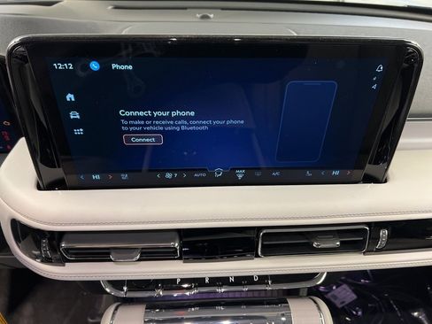 Used 2025 Lincoln Aviator Reserve w/ Illumination Package image 10