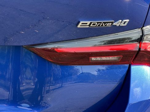 Used 2023 BMW i4 eDrive40 w/ M Sport Package RWD image 37