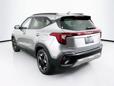 Used 2025 Kia Seltos S FWD image 5