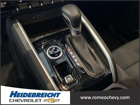 Used 2023 Chevrolet Colorado LT w/ LT Convenience Package II AWD/4WD image 24