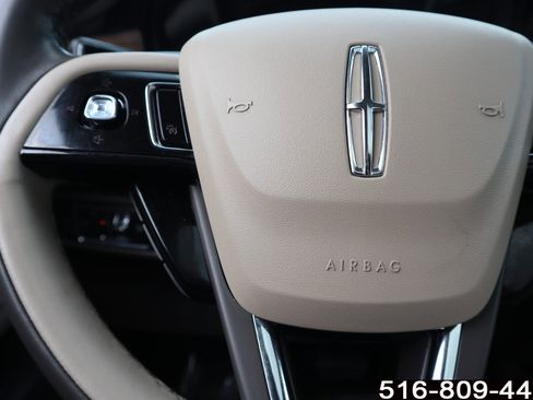 Used 2022 Lincoln Corsair Reserve w/ Equipment Group 201A image 23