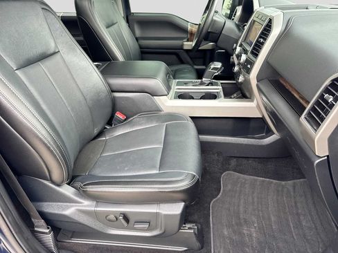 Used 2020 Ford F150 Lariat w/ Equipment Group 502A Luxury AWD/4WD image 21