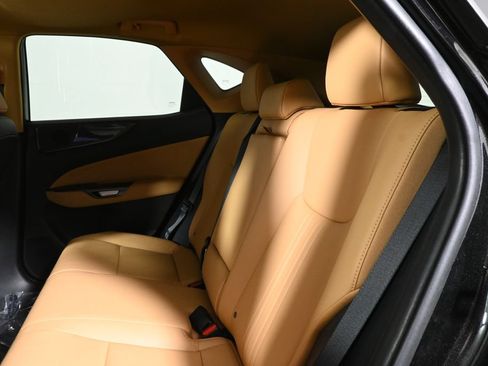 Used 2024 Lexus NX 350 AWD image 4