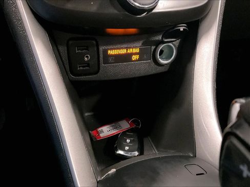 Used 2022 Chevrolet Trax LT w/ Driver Confidence Package AWD/4WD image 26