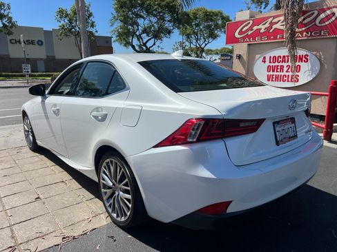 Used 2014 Lexus IS 250 w/ Navigation Package RWD image 6