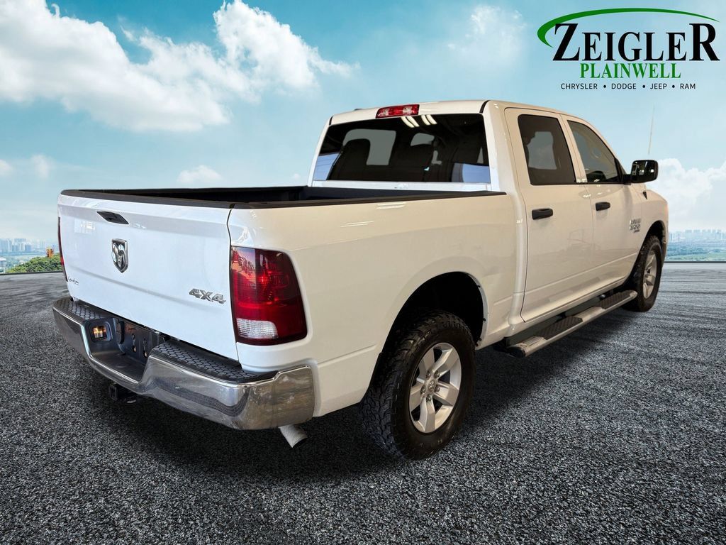 Used 2019 RAM 1500 ST w/ SXT Appearance Group AWD/4WD image 8
