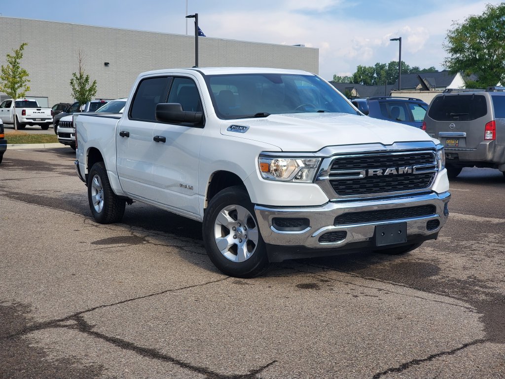 Used 2023 RAM 1500 Big Horn AWD/4WD image 6