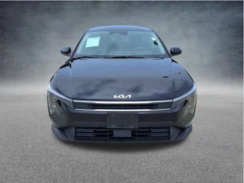 Used 2025 Kia K4 FWD image 2