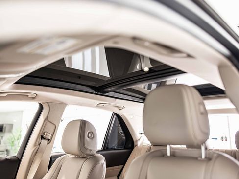 Used 2022 Mercedes-Benz GLE 450 4MATIC w/ Revised AMG Line Exterior image 20