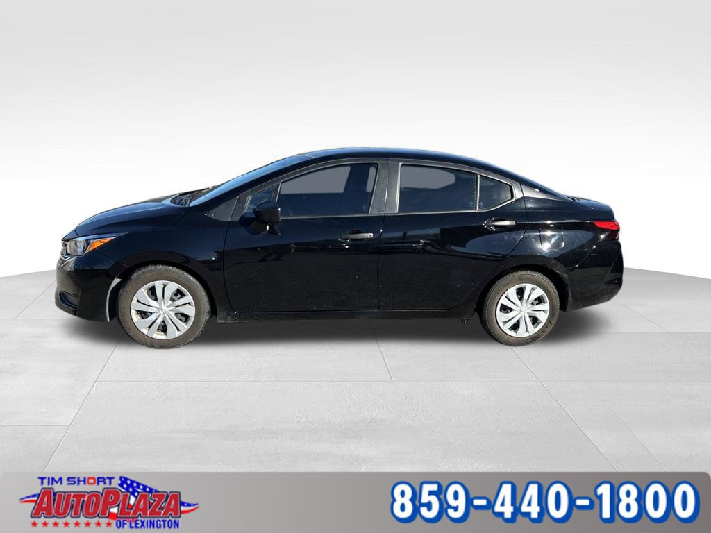 Used 2024 Nissan Versa S FWD image 2