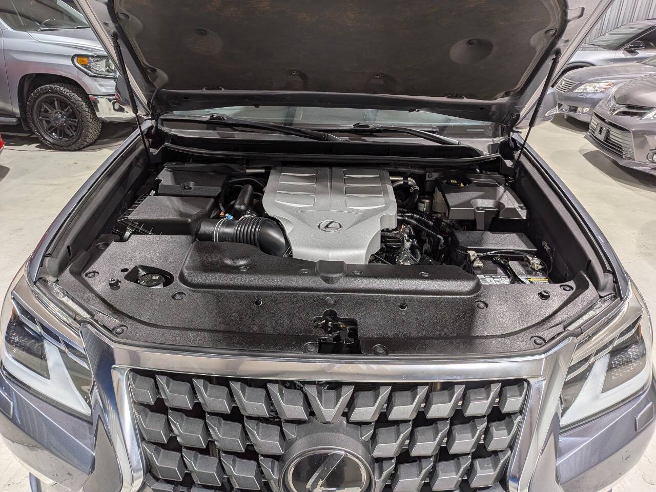 Used 2021 Lexus GX 460 Premium w/ Premium Package AWD/4WD image 8