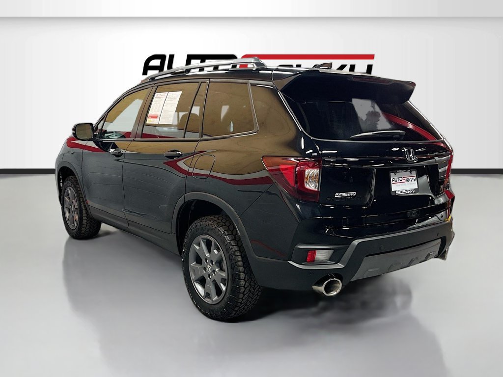 Used 2025 Honda Passport TrailSport image 5