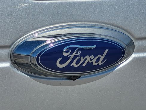 Used 2012 Ford F150 Raptor w/ Raptor Luxury Pkg image 11