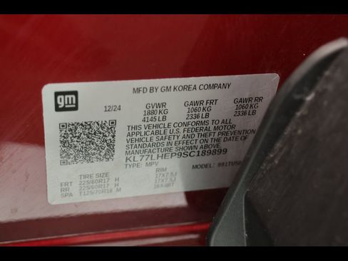 Used 2025 Chevrolet Trax LT FWD image 28