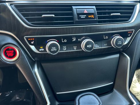 Used 2020 Honda Accord EX-L image 22