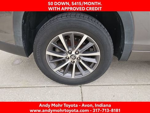 Used 2017 Toyota Highlander XLE FWD image 43