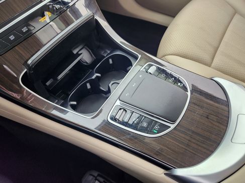 Used 2022 Mercedes-Benz GLC 300 image 25