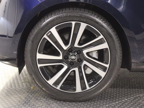 Used 2023 Land Rover Range Rover SE image 15