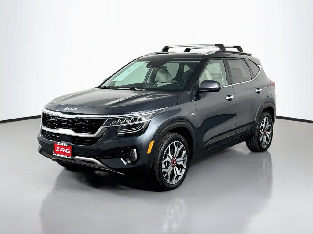 Used 2023 Kia Seltos SX w/ SX Sunroof Package AWD/4WD image 1