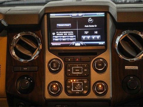 Used 2016 Ford F350 Lariat w/ Lariat Interior Package image 14