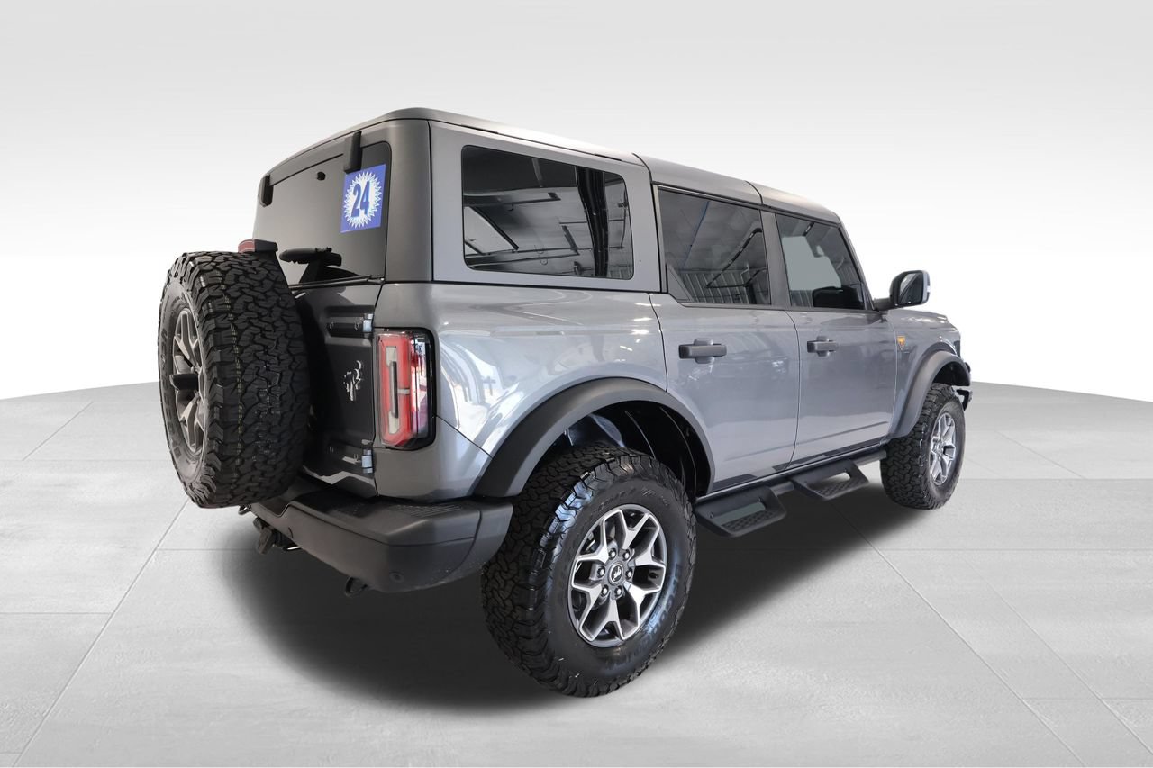 Used 2024 Ford Bronco Badlands AWD/4WD image 4