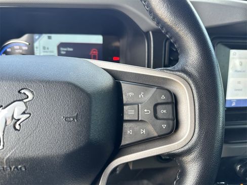 Used 2021 Ford Bronco Big Bend image 18