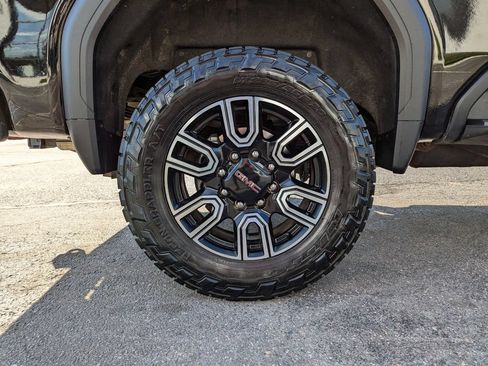 Used 2022 GMC Sierra 3500 AT4 w/ AT4 Preferred Package AWD/4WD image 53