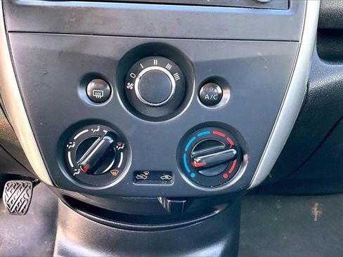 Used 2016 Nissan Versa Note S image 21