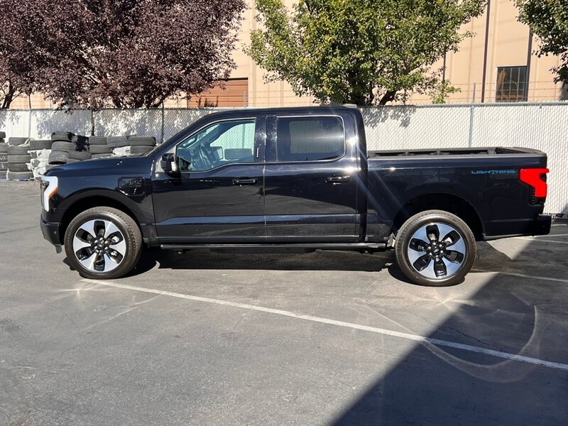 Used 2023 Ford F150 Lightning Platinum AWD/4WD image 4