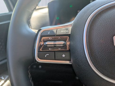 Used 2025 Kia Sorento EX w/ EX Panoramic Sunroof Package AWD/4WD image 25